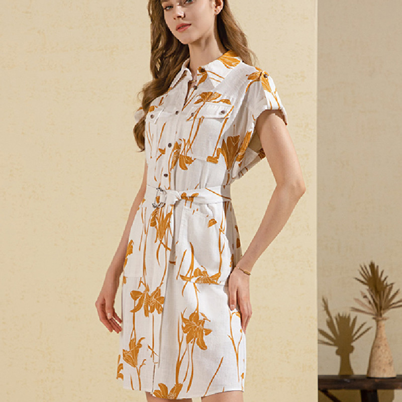 Lady Temperament White With Printed Pattern Generous And Decent Dress