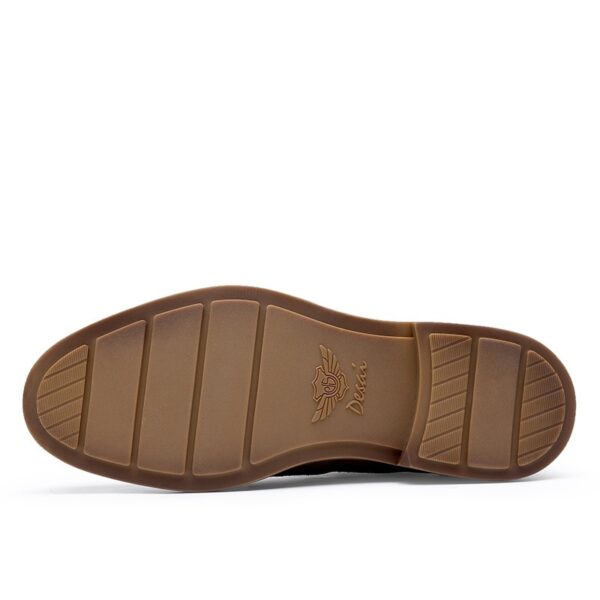New Vintage Engraving Suede Leather Breathable Shoes Men - Image 5