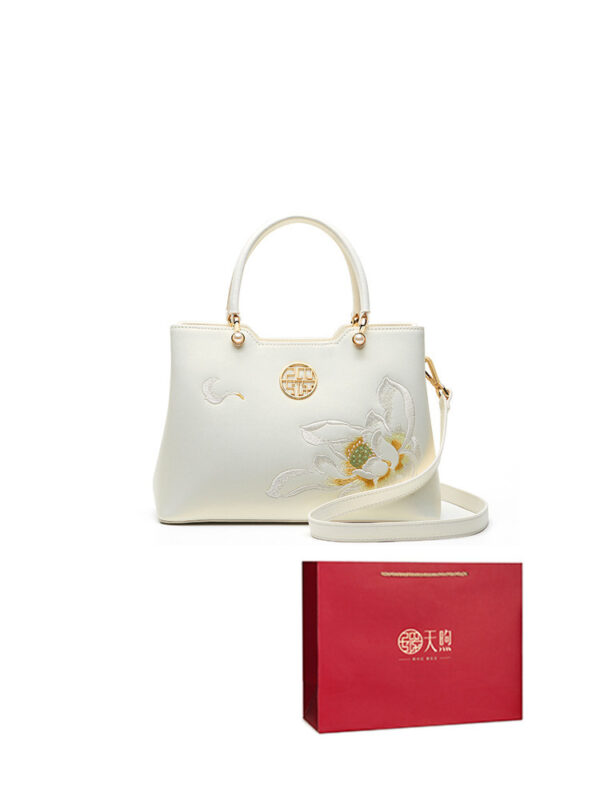 High End Meeting Gift Handbag For Mother In Law - Image 10