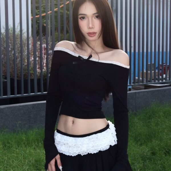 Pure Desire Wind Sweet One Shoulder Bow Long Sleeve Top Half Body Short Skirt Set - Image 4