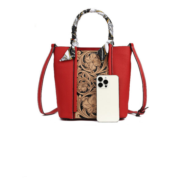 Fashion New Embossed Leather Women's Bag - Image 2