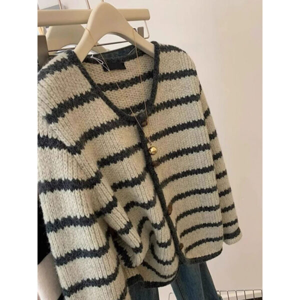 Vintage Stripe Knitted Coat For Women Autumn And Winter - Image 2