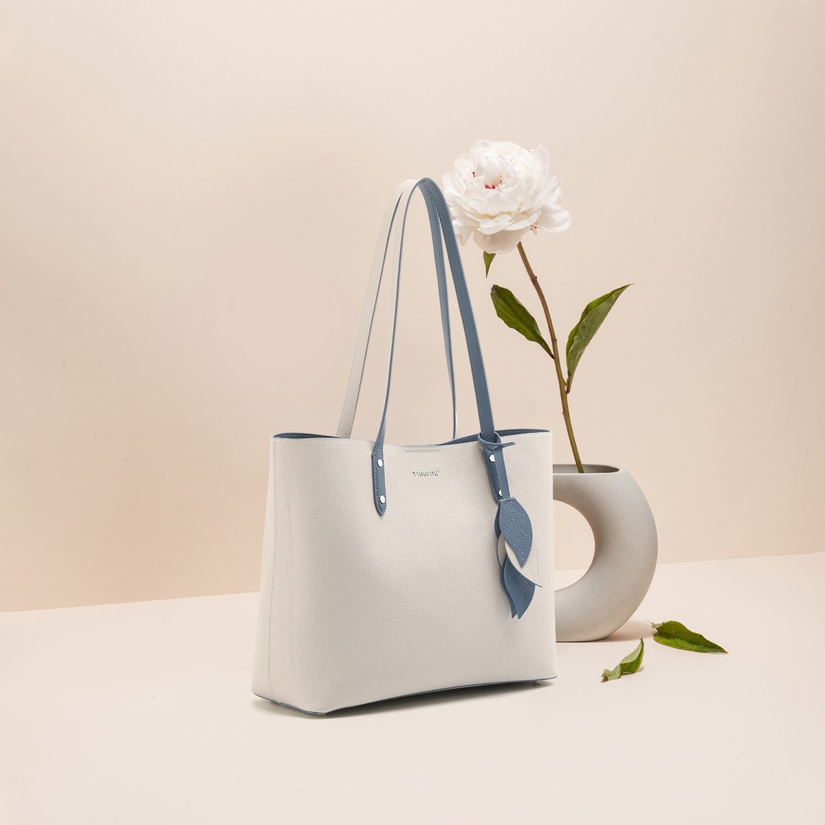 Fashion Women’s Large Capacity Handbag