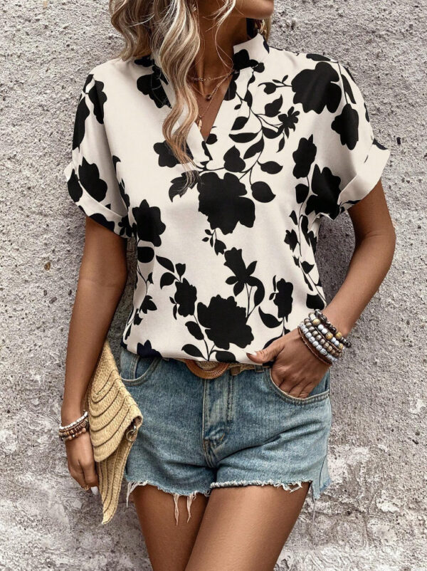Big Floral Print V-neck Batwing Sleeve Leisure Loose Shirt - Image 5
