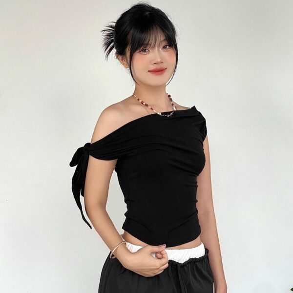 Pleated One-shoulder Backless Twisted Lace-up Asymmetric T-shirt Top - Image 2