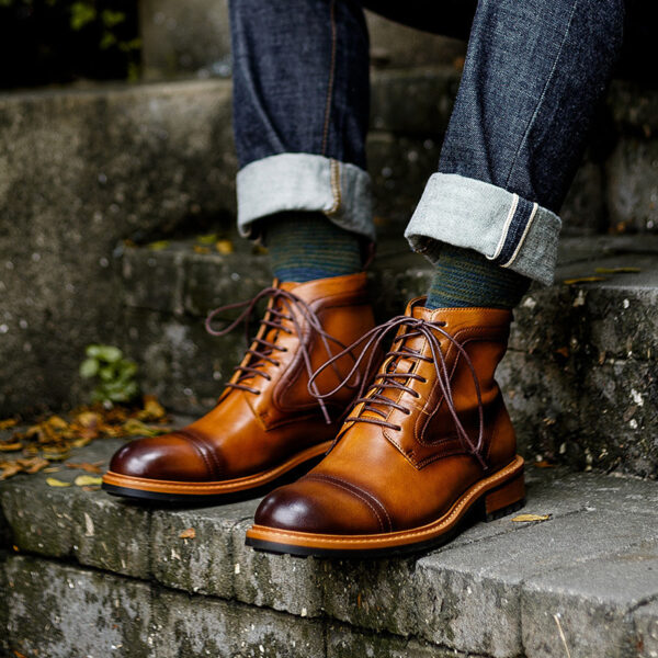 Autumn and Winter New British Men's Retro Martin Boots - Image 3