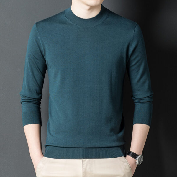 Men's Crew Neck Solid Color Knit Sweater - Image 3