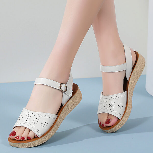 Summer Non-slip Outdoor Mom Beach Shoes Sandals - Image 2