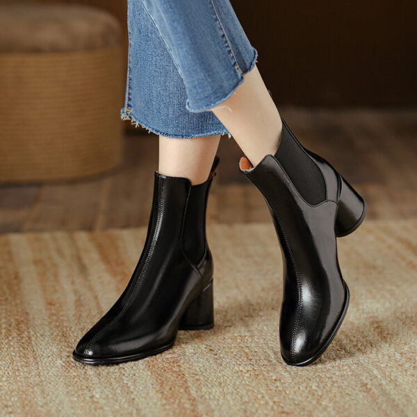 He And Her Sweet Joint British Style Chunky High-heeled Ankle Boots - Image 2