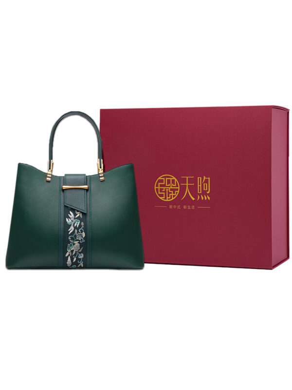 Mother's Day High-end Leather High-quality Messenger Bag - Image 3