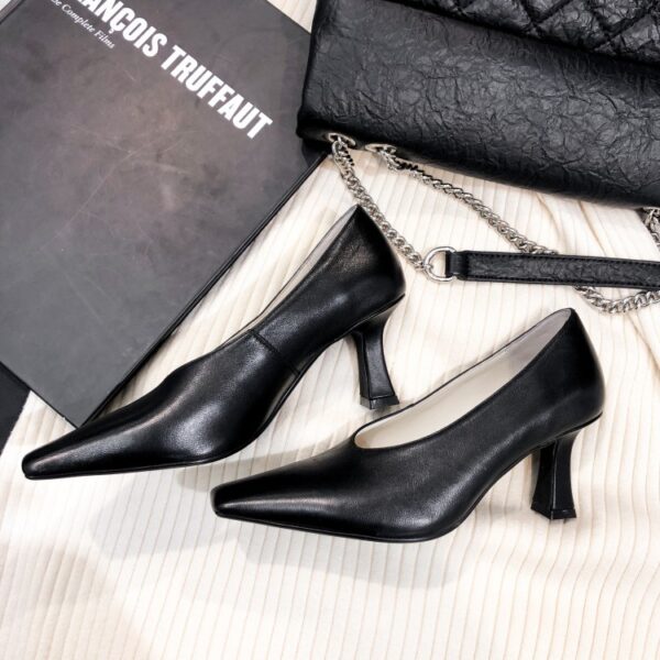 V Mouth Leather White Temperament Square Toe High Heels - Image 7