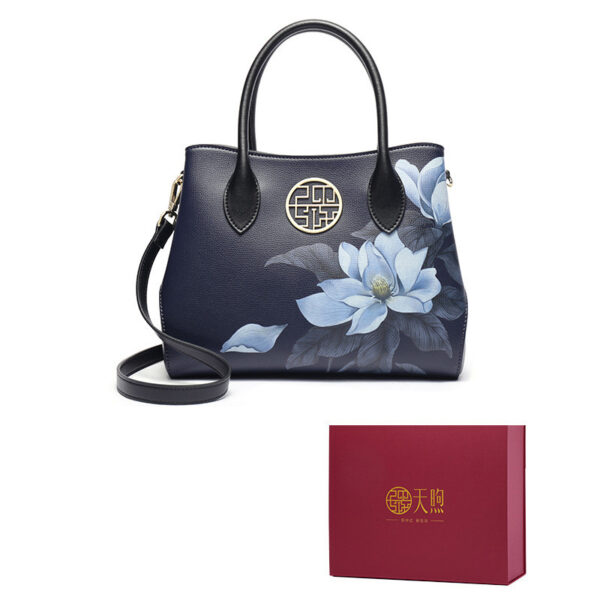 Women's New Stylish Leather Handbag Fashion Chinese Style - Image 3