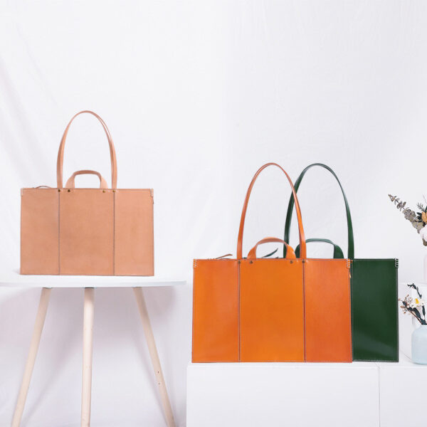 European And American Retro Handbags Vegetable Tanned Leather Large Capacity - Image 3