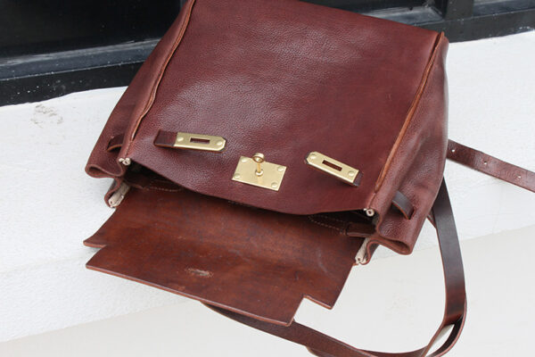 Top Layer Tree Cream Leather Double Shoulder Women's Fashion Bag - Image 9
