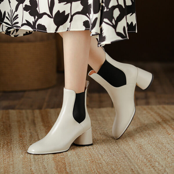 He And Her Sweet Joint British Style Chunky High-heeled Ankle Boots - Image 3