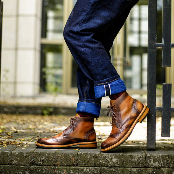 Casual Men's Top Layer Cowhide Round Toe Martin Boots - Image 6