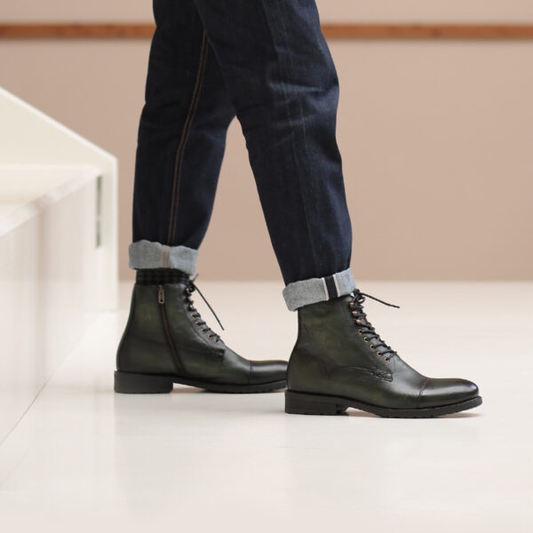 British Style Men's Mid-high Leather Martin Boots - Image 4