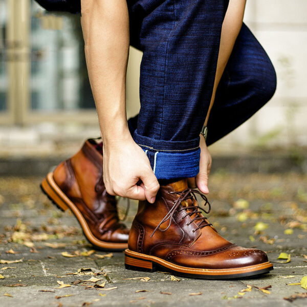 Casual Men's Top Layer Cowhide Round Toe Martin Boots - Image 2
