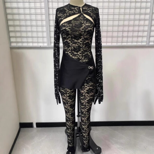 Sexy Cutout See-through Round Neck Long Sleeve Lace Tight Apron One-piece Suit - Image 6
