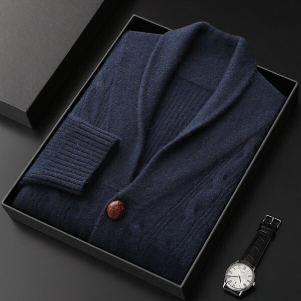 Men's Thickened Coat Twisted Collar Button Fashion Knitwear - Image 3