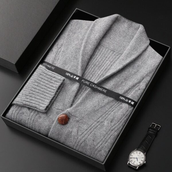 Men's Thickened Coat Twisted Collar Button Fashion Knitwear - Image 6