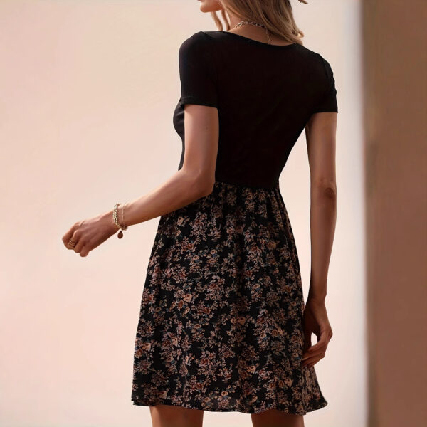 European And American Spring And Summer Floral Print Low Collar Leisure Vacation High Waist Big Swing Dress - Image 2