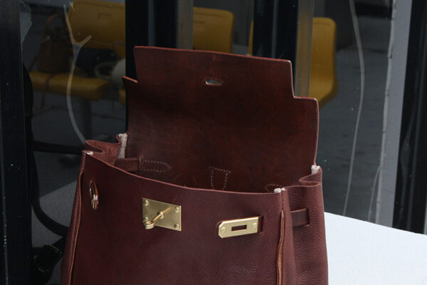 Top Layer Tree Cream Leather Double Shoulder Women's Fashion Bag - Image 5