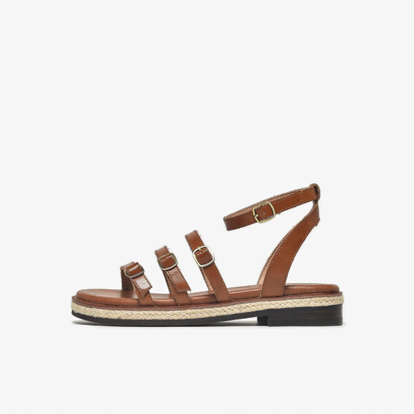 Women's Chunky Heel Retro Cross Strap Sandals - Image 4