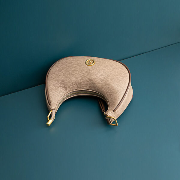 Niche Design Bag Genuine Leather Cowbag Underarm - Image 5