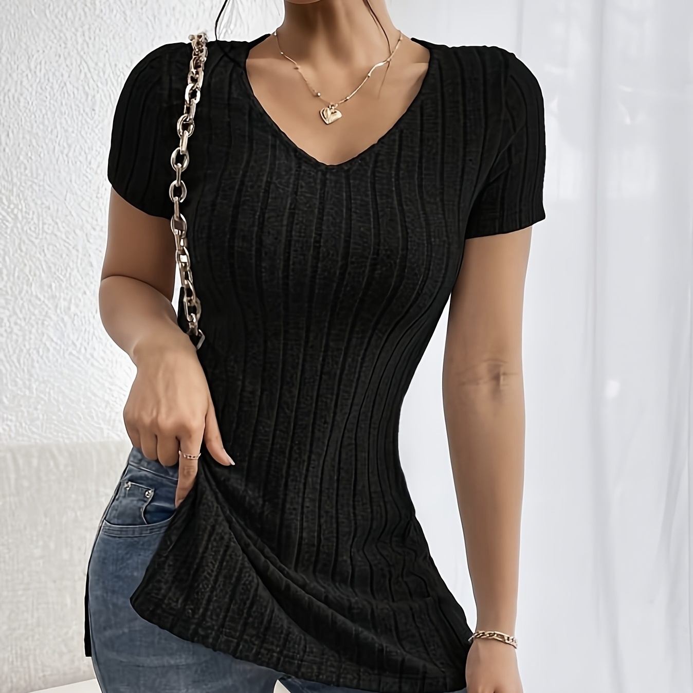 Ladies’ Fashion And Casual V-neck Solid Color Split Shoulder T-shirt