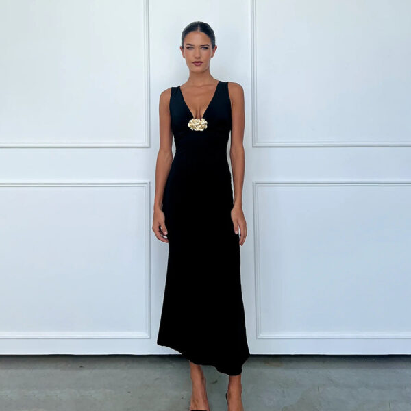 Sexy V-neck Sheath Dress - Image 6