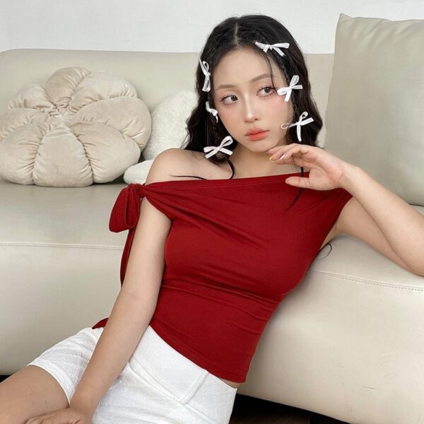 Pleated One-shoulder Backless Twisted Lace-up Asymmetric T-shirt Top - Image 4