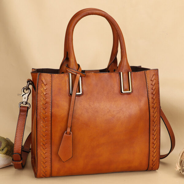 Women's First Layer Cowhide Handmade Hand-held Messenger Bag - Image 3