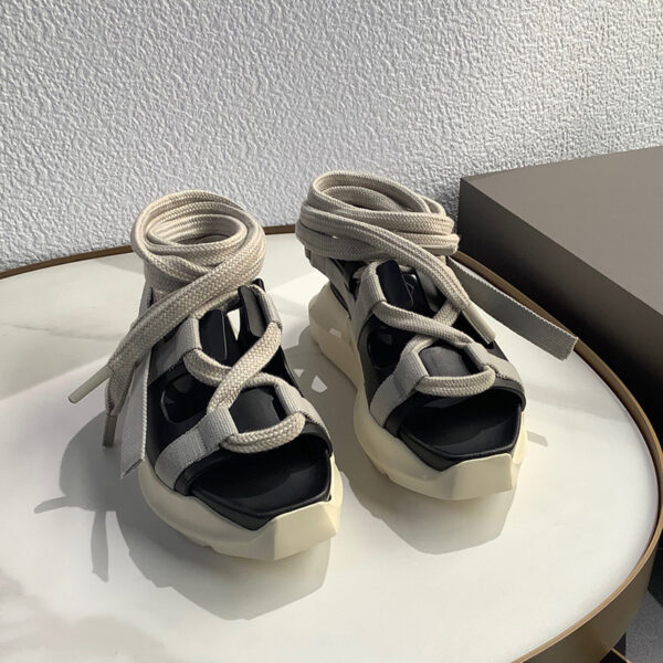 Square Toe Open Toe Fashion Sandals With Cross Straps For Casual Wear - Image 2