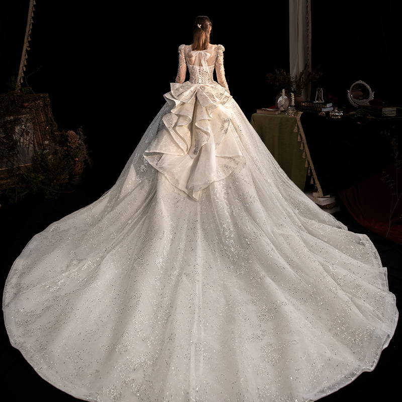 Women's Fashion Long-sleeved Vintage Court Style Heavy-duty Large Trailing Dress - Image 3