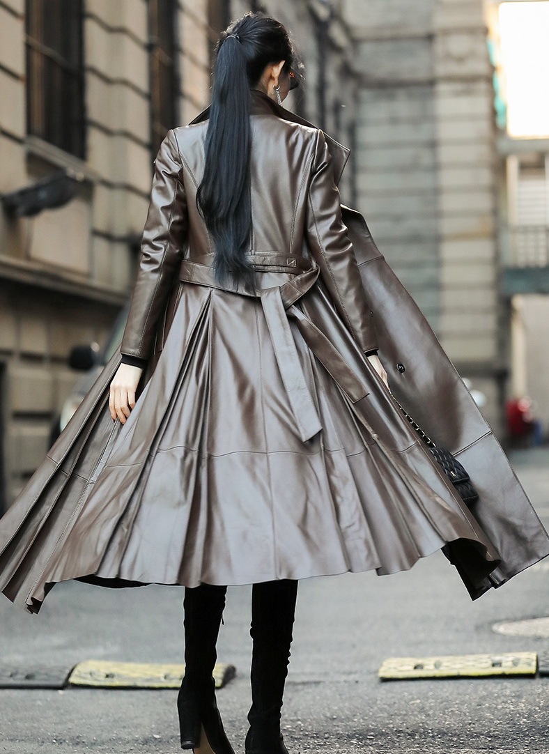 Women's waist leather down jacket - Image 4