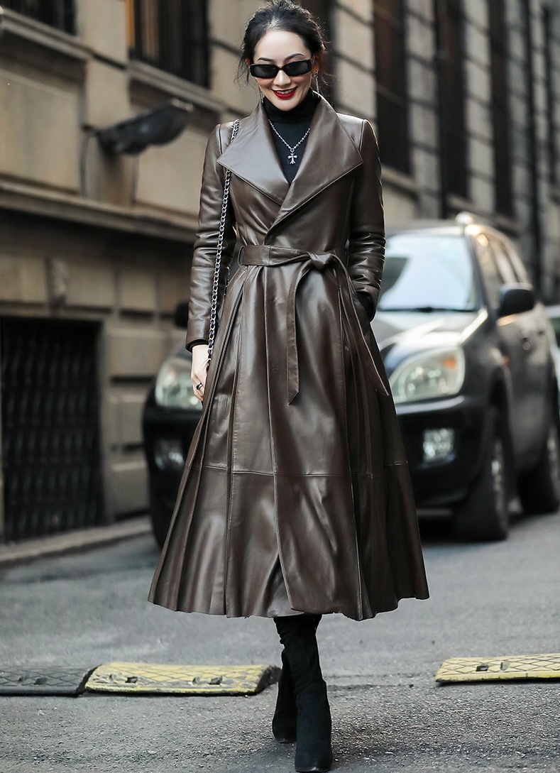 Women's waist leather down jacket - Image 2