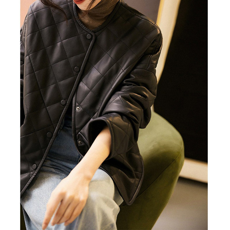 Women's Rhombus Plaid Sheepskin Coat Jacket - Image 8