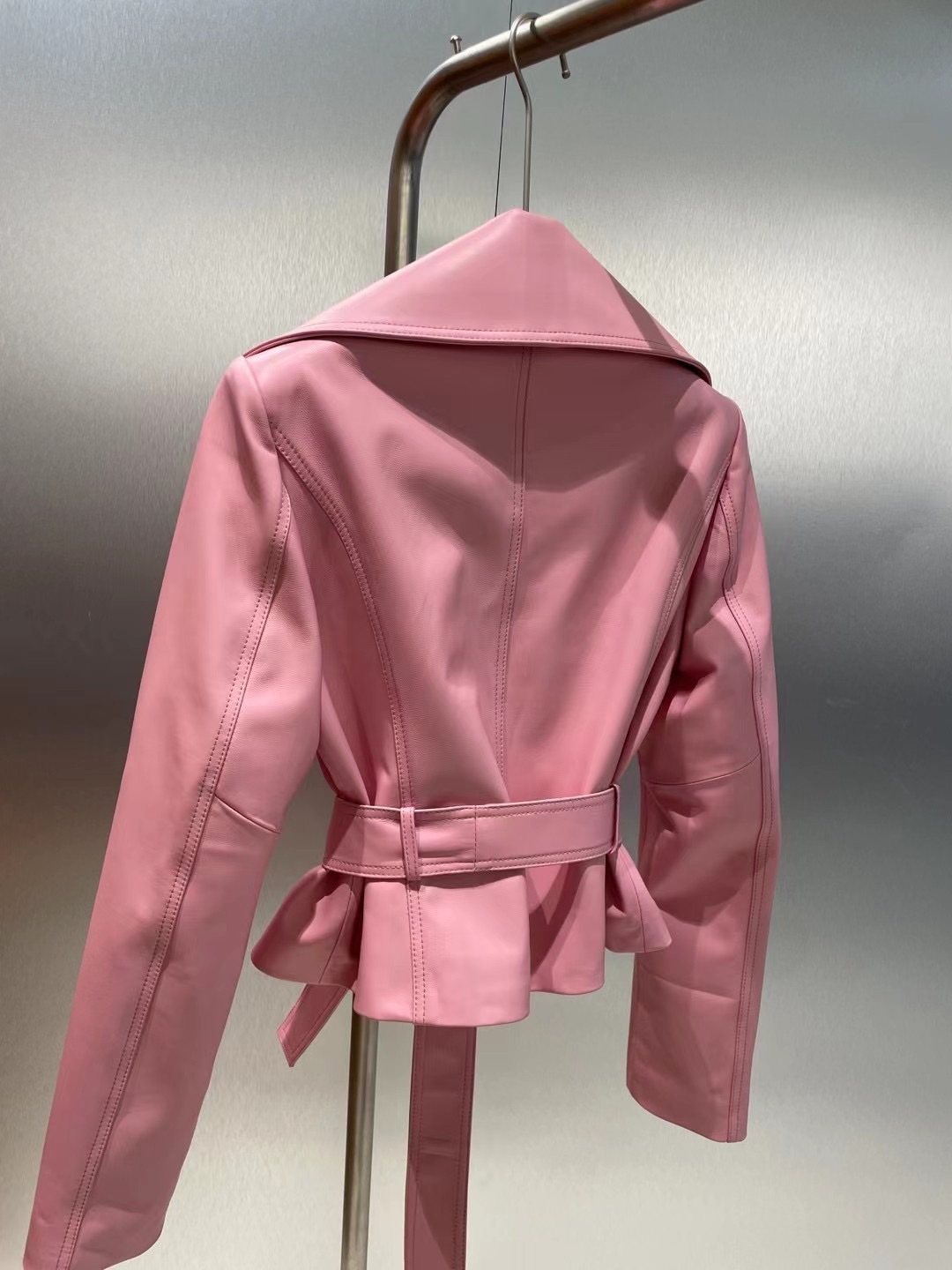 New Sheepskin Leather Short Hong Kong Style Leather Coat - Image 2